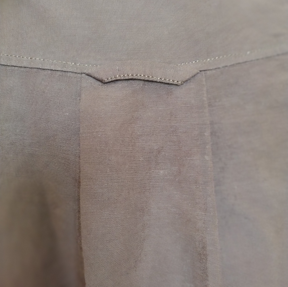 Suit - Picture 5 of 8